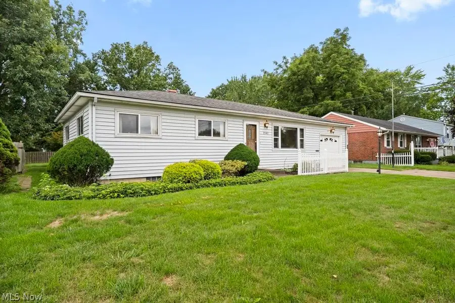 2502 Eastlawn Street, Lorain, OH 44052 - #3