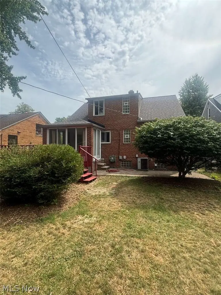 454 Parkside Drive, Bay Village, OH 44140 - #3