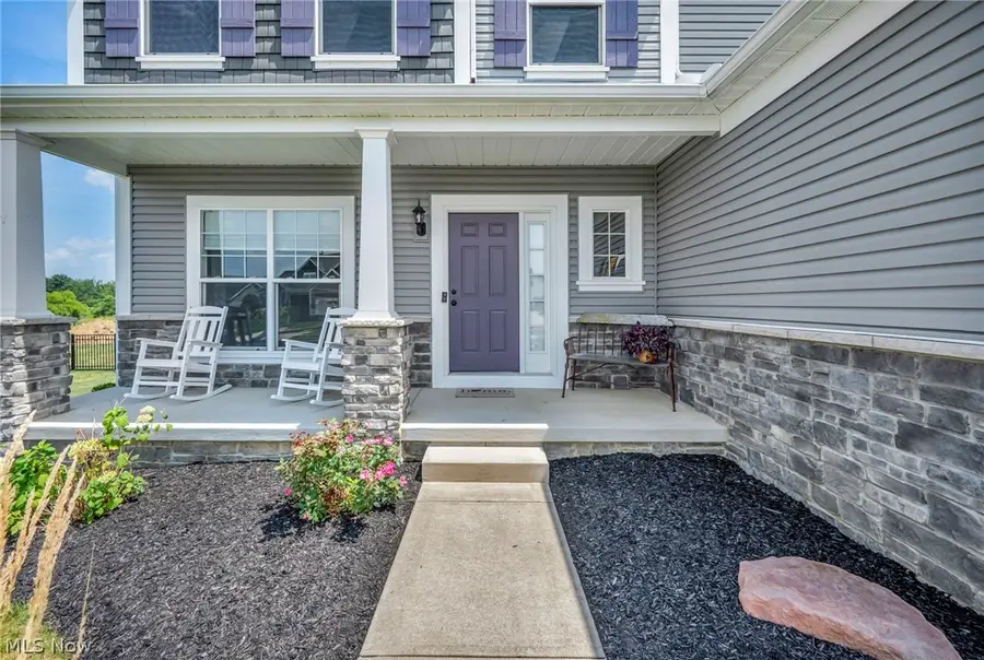 344 Heatherby Ne, Hartville, OH 44632 - #3