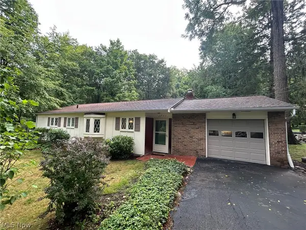 10347 Hillsover Drive, Kirtland, OH 44094