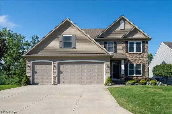 8712 Blue Heron Way, Mentor, OH 44060