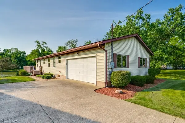 3313 Acuminata Drive, West Salem, OH 44287