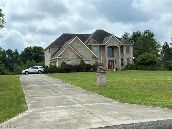 5168 Roxanne Lane, Brunswick, OH 44212
