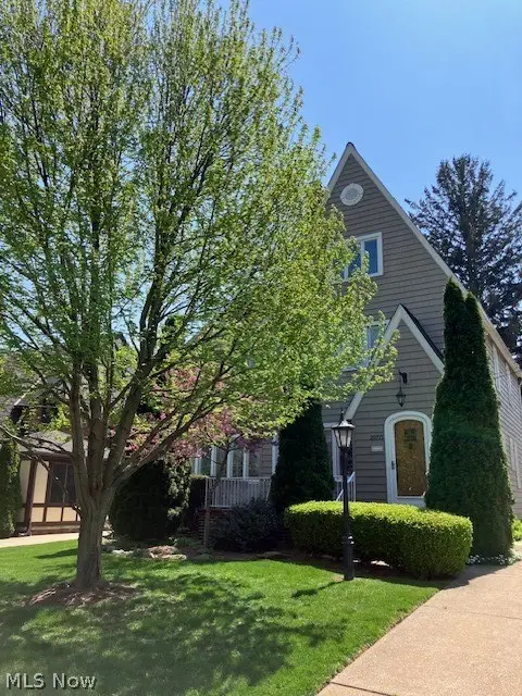 20771 Avalon Drive, Rocky River, OH 44116