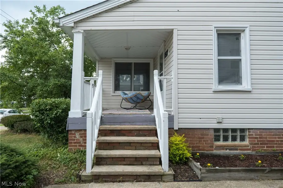 1517 Holmden Road, South Euclid, OH 44121 - #3