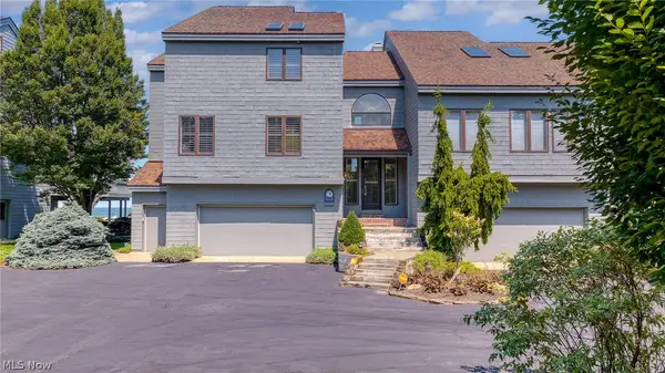 707 Mariner Village Drive, Huron, OH 44839