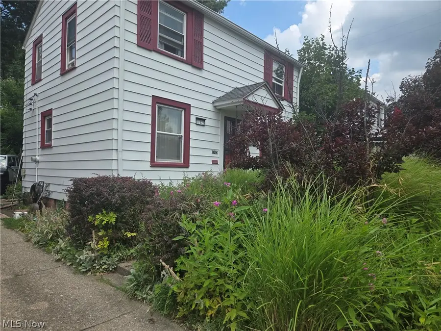 17425 Glendale Avenue, Cleveland, OH 44128 - #2