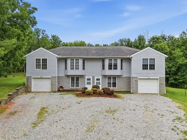 5400 & 5402 Paddy Court, New Franklin, OH 44203