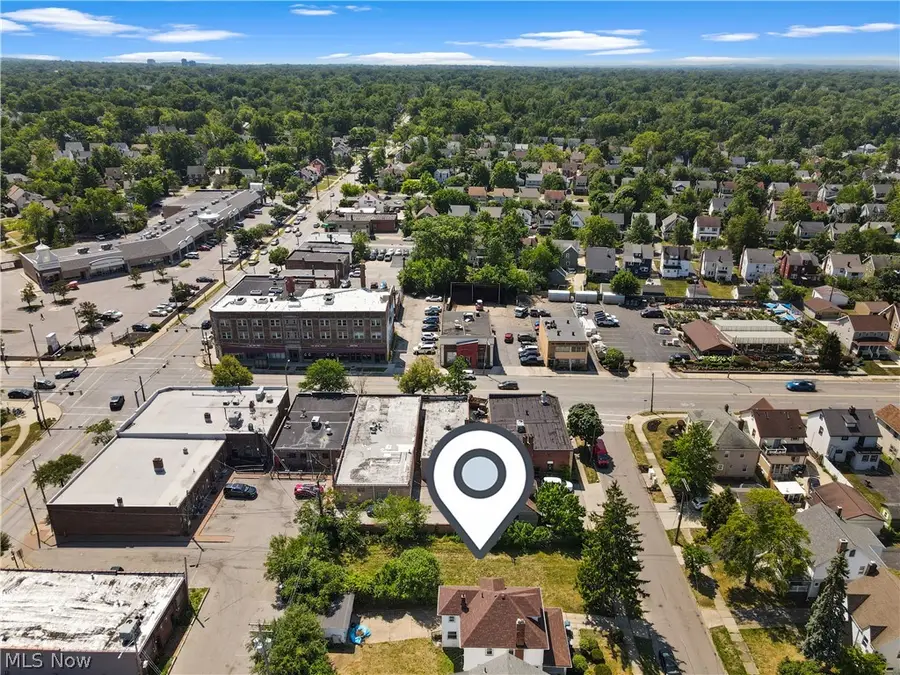 2127 Hampstead Road, Cleveland Heights, OH 44118 - #3