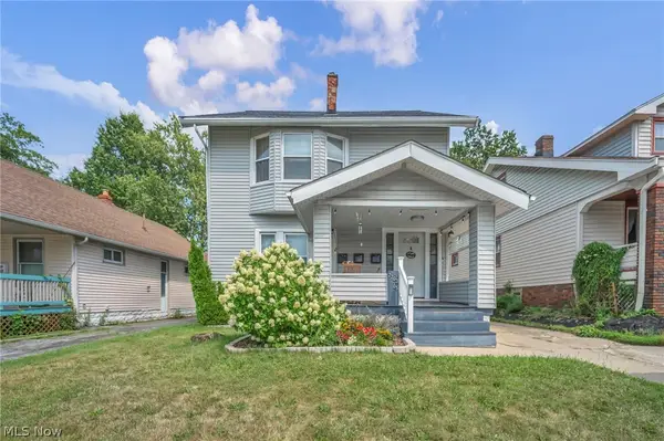 2203 Bunts Road, Lakewood, OH 44107