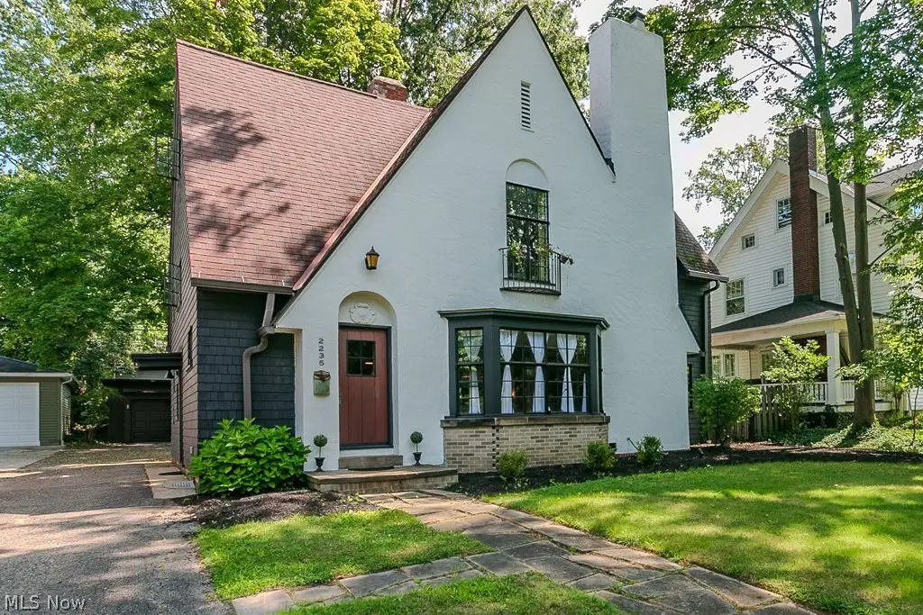 2235 Delaware Drive, Cleveland Heights, OH 44106 - #1