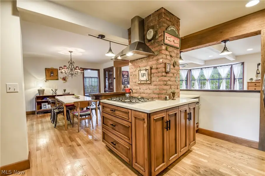 2235 Delaware Drive, Cleveland Heights, OH 44106 - #3