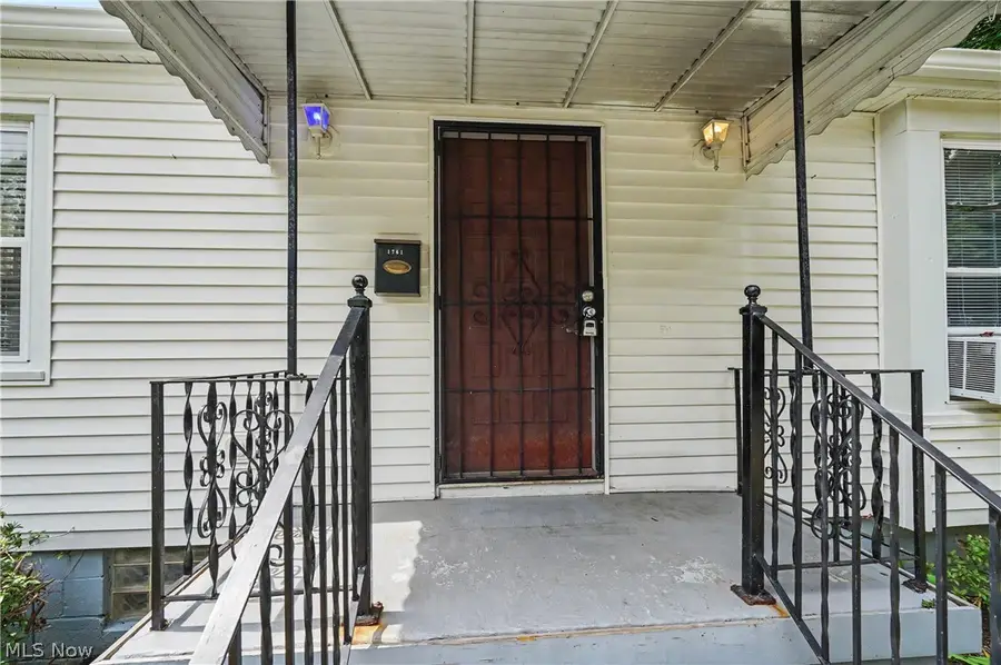 1761 Marks Avenue, Akron, OH 44305 - #3