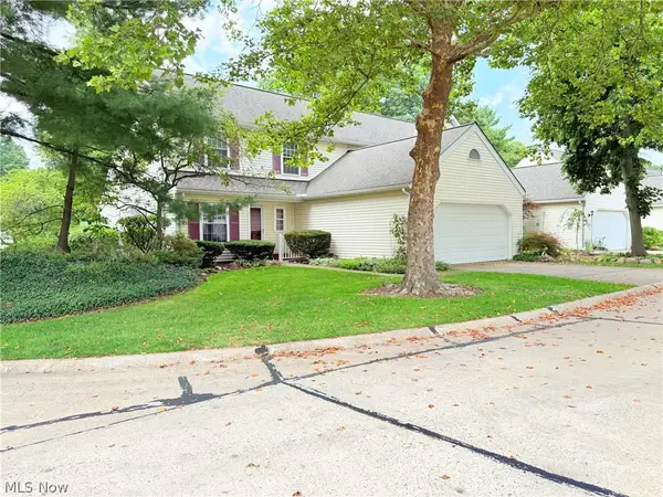 5830 Ridgeview Lane, Willoughby, OH 44094