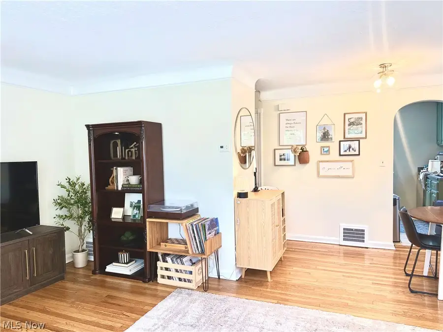 14721 Orchard Park Avenue, Cleveland, OH 44111 - #3