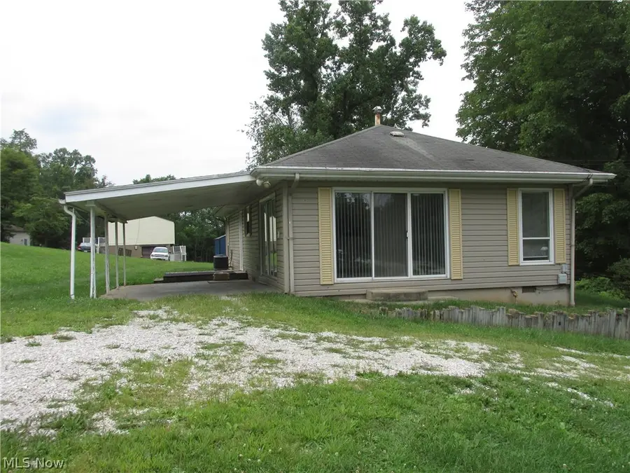 3916 Williamstown Pike, Williamstown, WV 26187 - #3