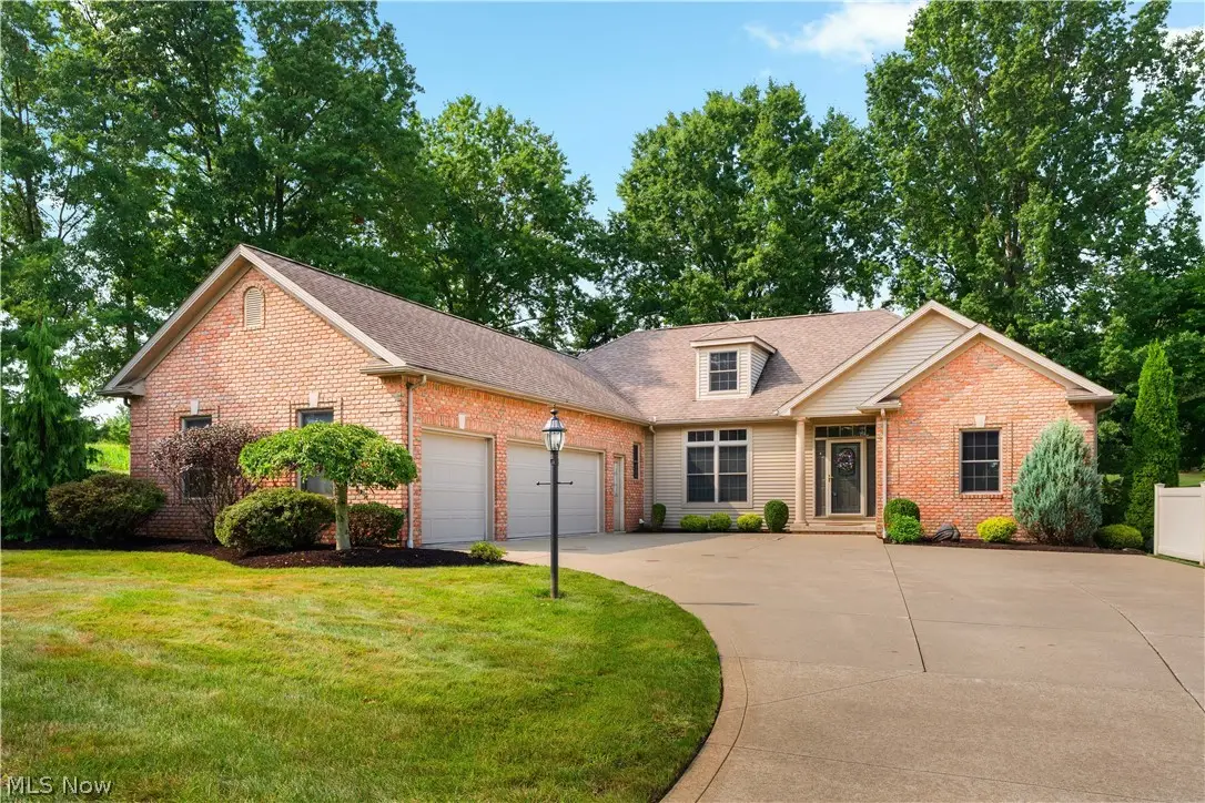 8025 Killeen Nw Street, Massillon, OH 44646 - #1