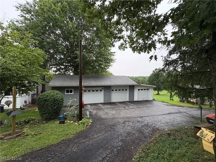 750 Springview Street, East Liverpool, OH 43920 - #3