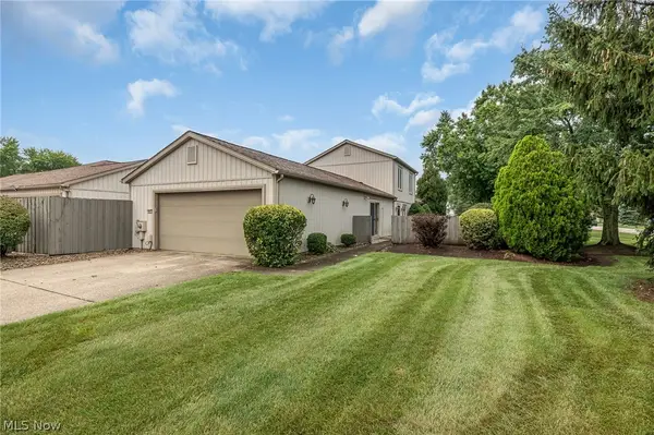 4812 Spruce Pine Way, North Ridgeville, OH 44039
