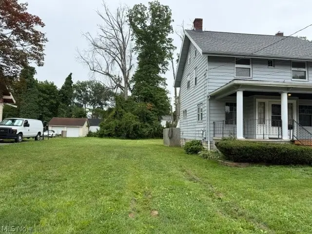 379 Homewood Se Avenue, Warren, OH 44483 - #2