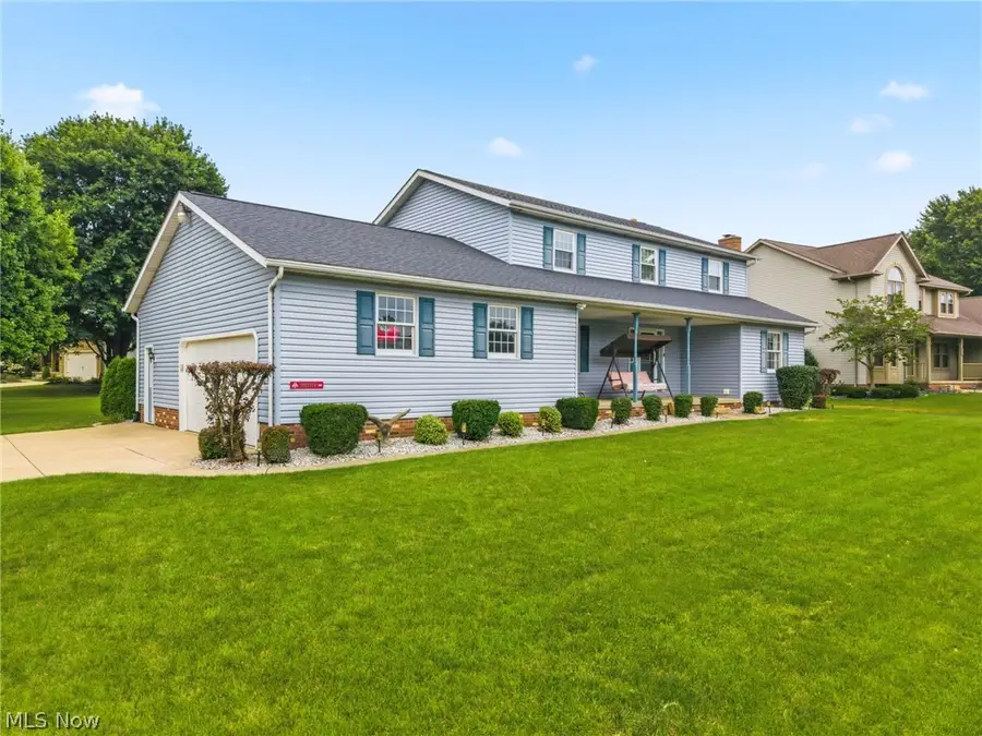 6385 Harbor Nw Drive, Canton, OH 44718 - #3