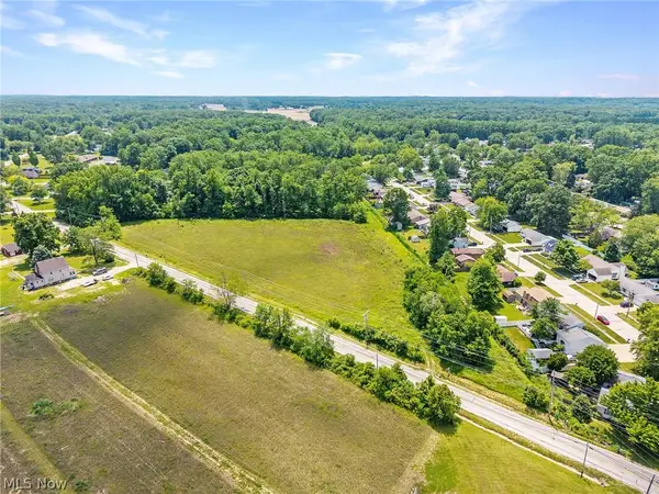 V/L W River Road, Vermilion, OH 44089