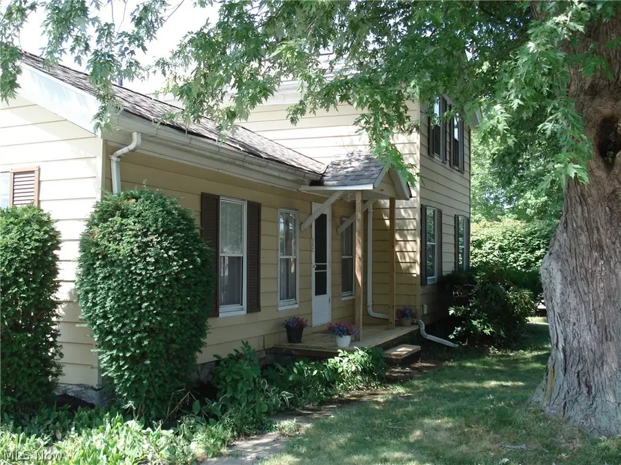 852 S Broadway, Geneva, OH 44041 - #2