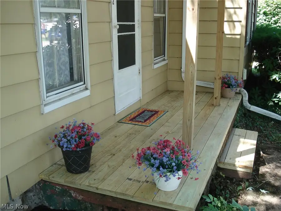 852 S Broadway, Geneva, OH 44041 - #3