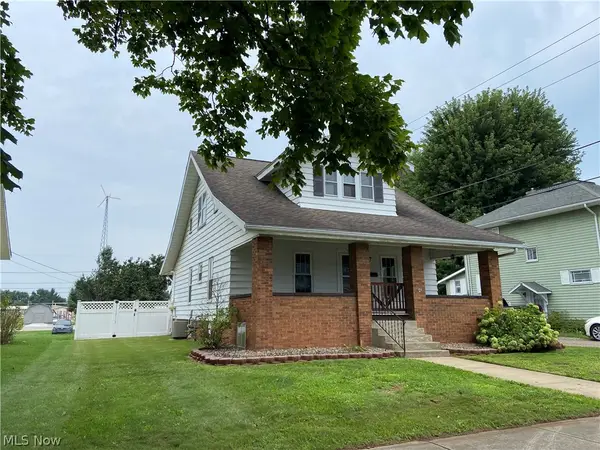 528 S River Street, Newcomerstown, OH 43832