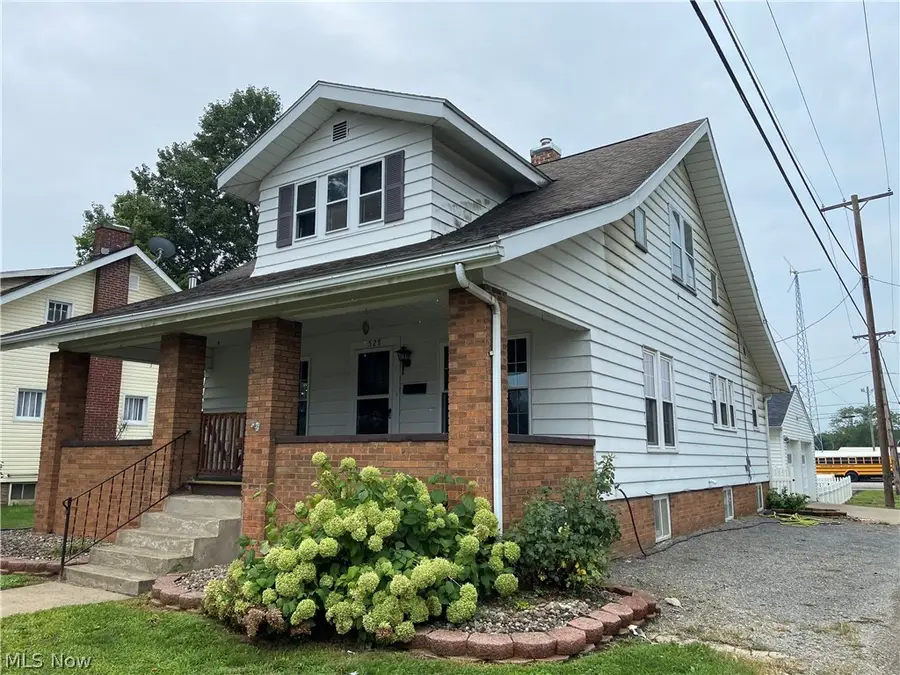 528 S River Street, Newcomerstown, OH 43832 - #2