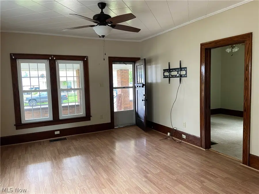 528 S River Street, Newcomerstown, OH 43832 - #3
