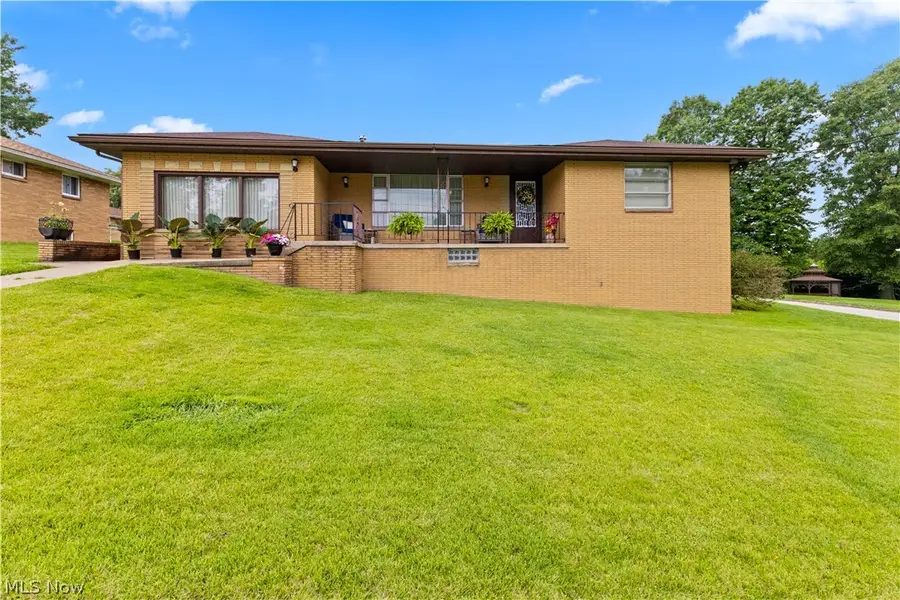 163 N 15th Street, Weirton, WV 26062 - #3