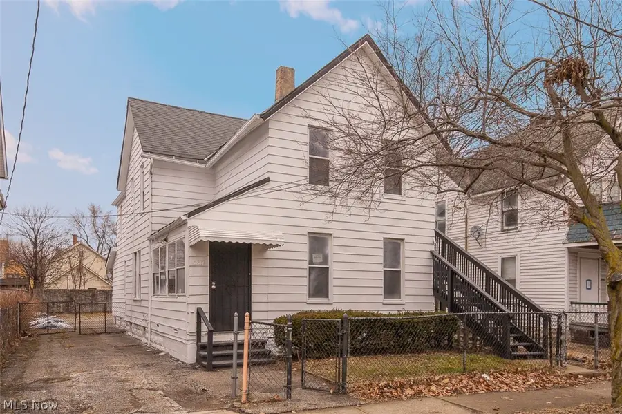 5817 Prosser Avenue, Cleveland, OH 44103 - #3
