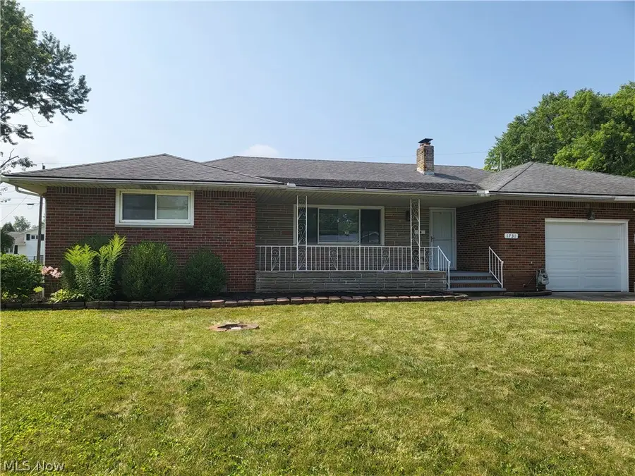 1731 W 36th Street, Lorain, OH 44053 - #2