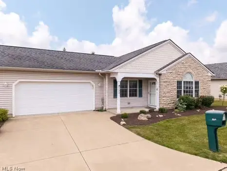 132 Arrow Court, Elyria, OH 44035