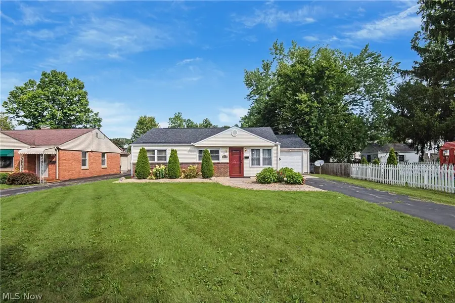 120 Centervale Avenue, Youngstown, OH 44512 - #3