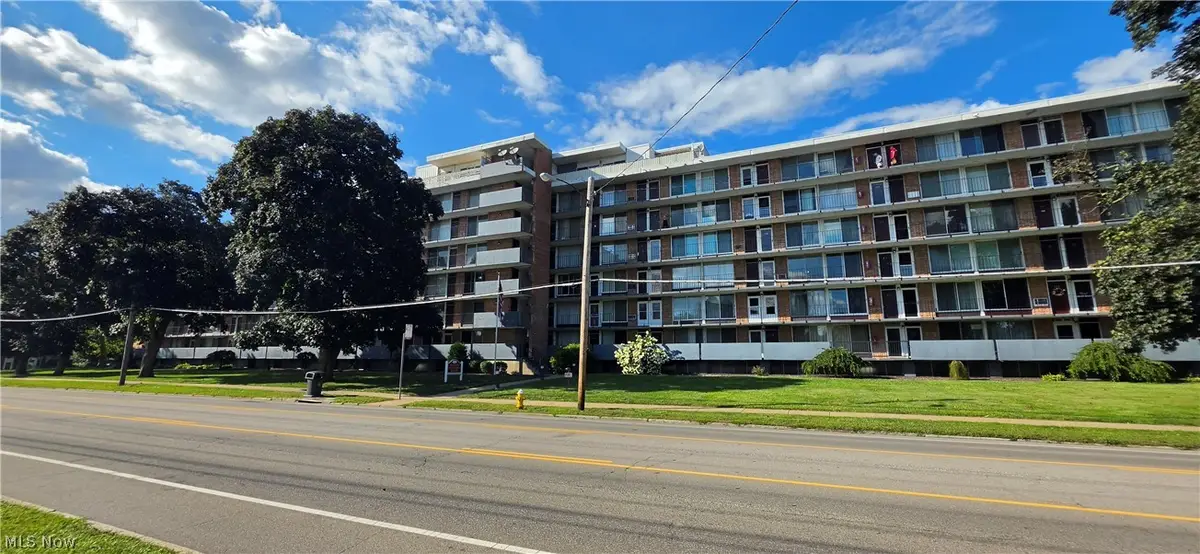 2331 E Market Street #414, Akron, OH 44312 - #1