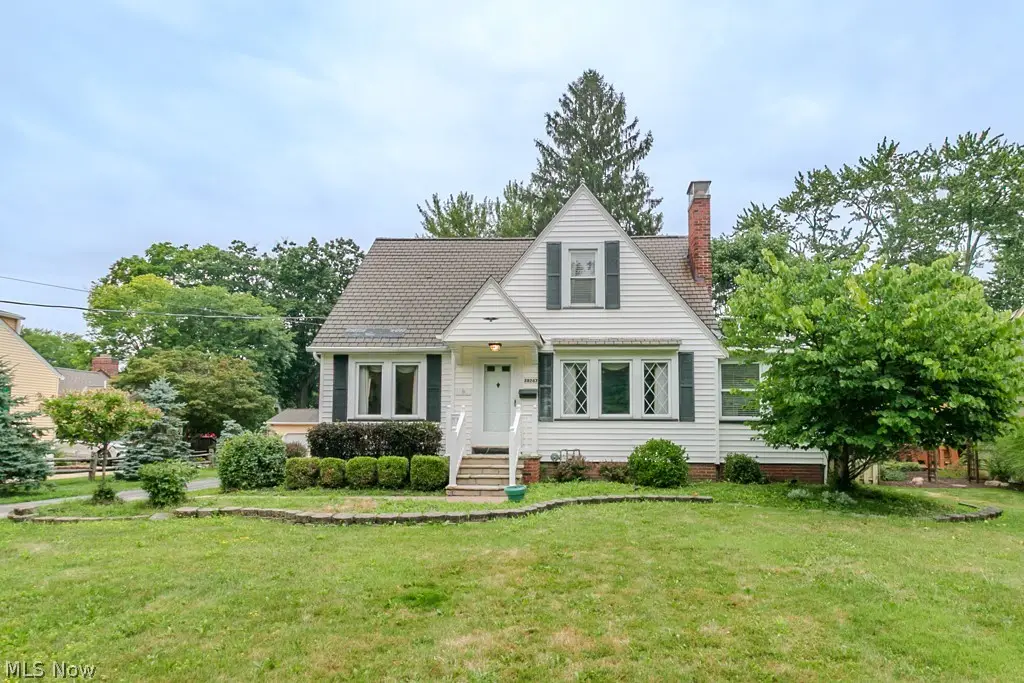 38247 Ridge Road, Willoughby, OH 44094 - #1