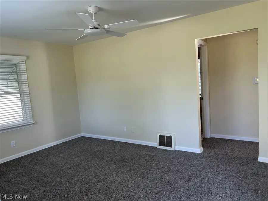 682 Barbara Avenue, Akron, OH 44306 - #2