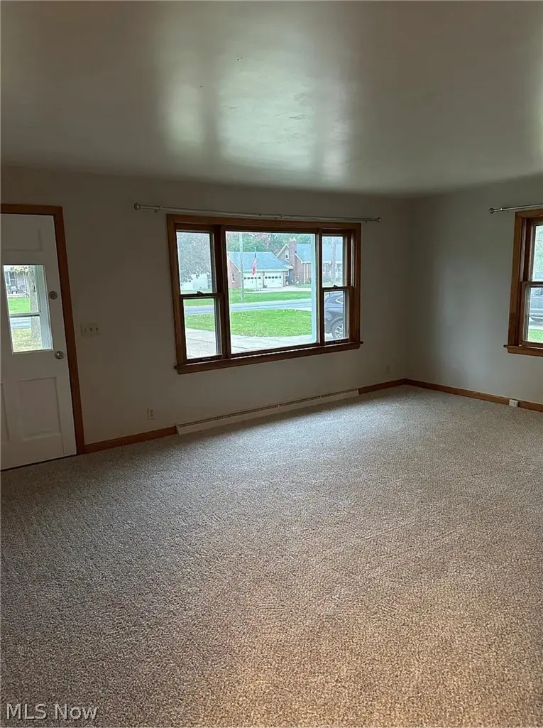 9934 Georgetown Ne Street, Louisville, OH 44641 - #2