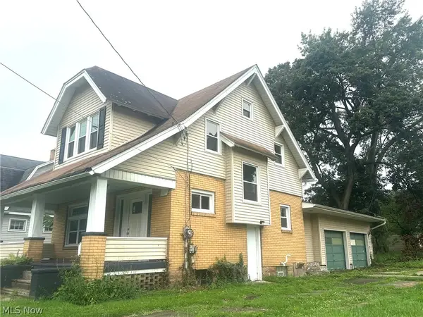 285 Poland Avenue, Struthers, OH 44471