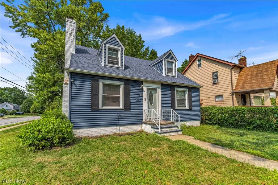 3731 Lowell Road, Cleveland Heights, OH 44121 - #2