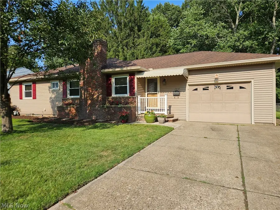 2819 Outlook Drive, Silver Lake, OH 44224 - #3