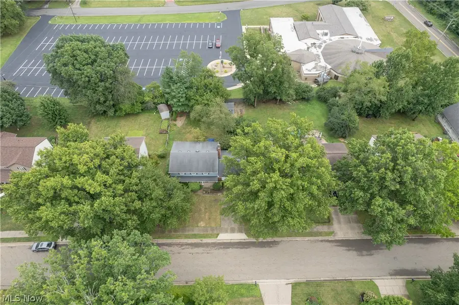 4426 Woodland Nw Avenue, Canton, OH 44709 - #2
