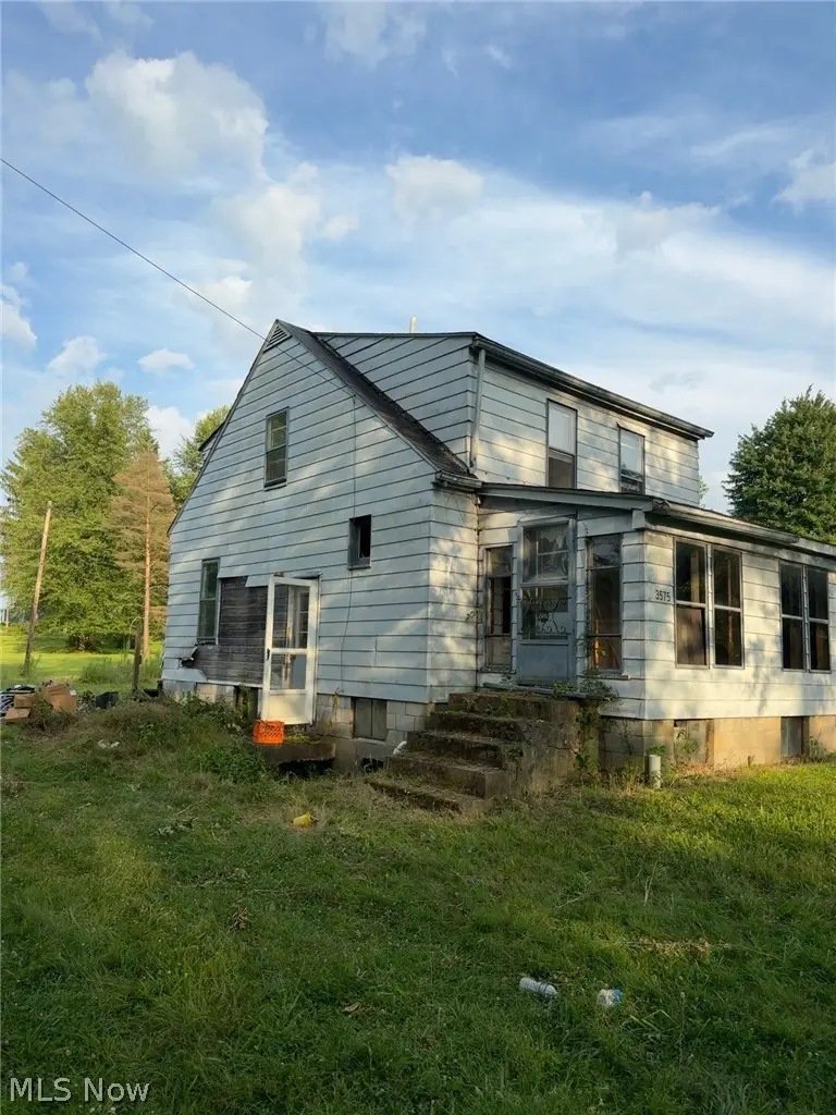 3573 Pershing Avenue, Hubbard, OH 44425 - #3