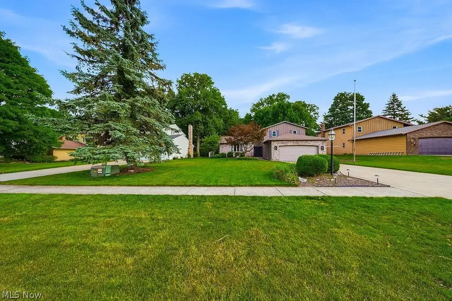 14433 Trenton Avenue, Strongsville, OH 44136 - #2