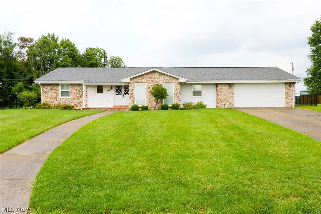 2306 Alexander W Manor, Steubenville, OH 43952 - #1