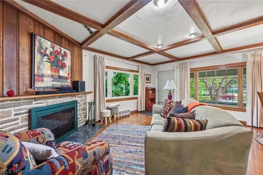 3849 Bainbridge Road, Cleveland Heights, OH 44118 - #3