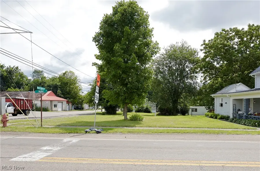 2 Market Street S, Martinsburg, OH 43037 - #2