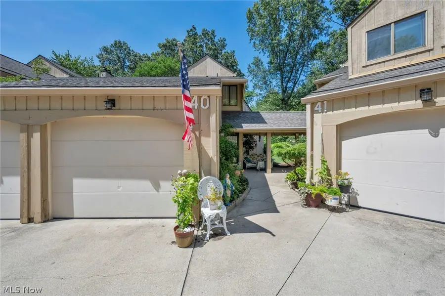 40 Landings Way, Avon Lake, OH 44012 - #2